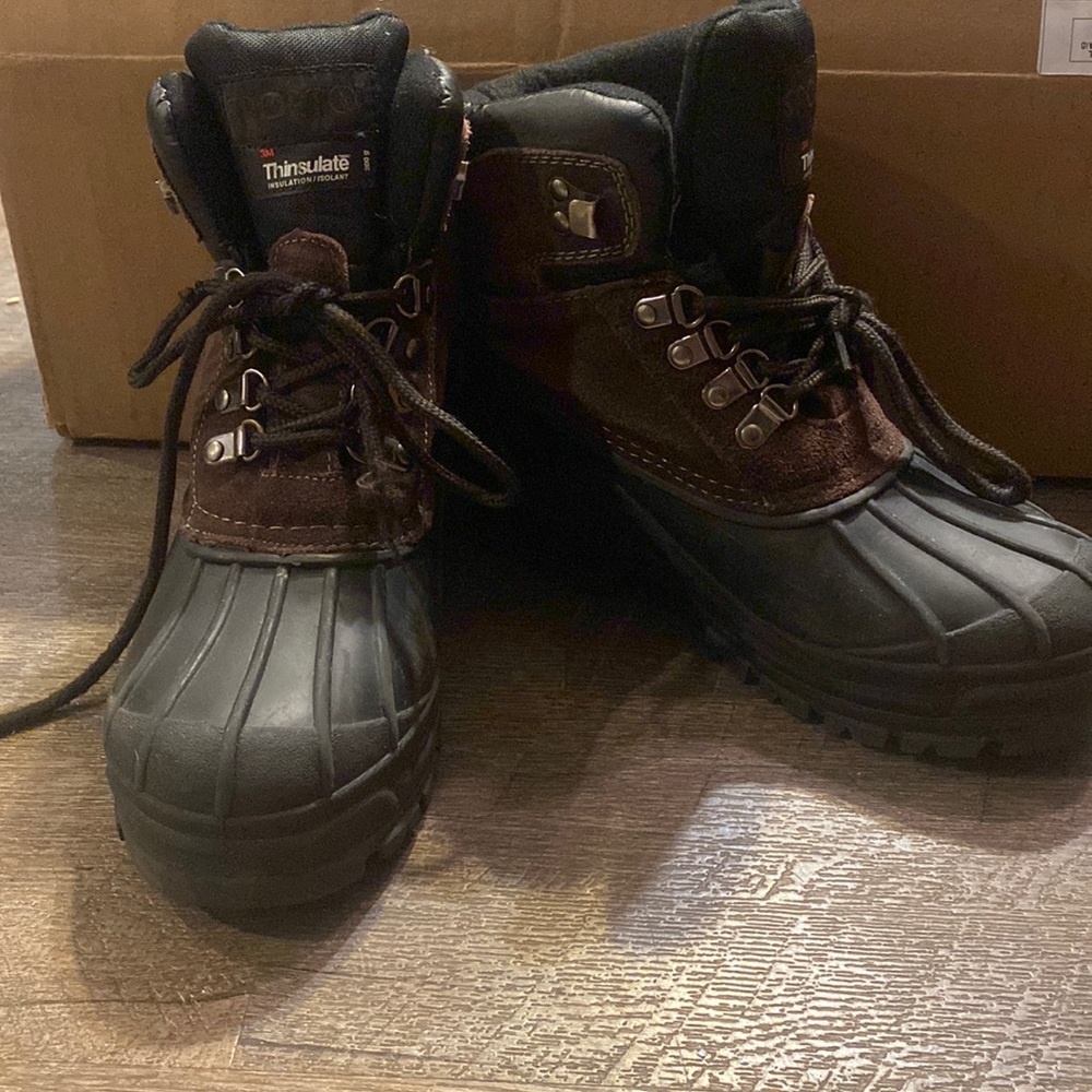 Winter boots